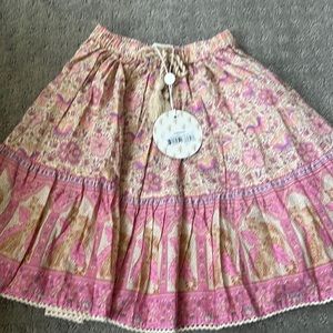 NWT SPELL&THE LITTLE GYPSIES GIRLS SKIRT SIZE 5/6Y